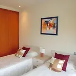 Apartamento Elegant In Benahavís With Shared Pool, 100 M² *