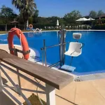Elegant In Benahavís With Shared Pool, 100 M² Apartamento Estepona